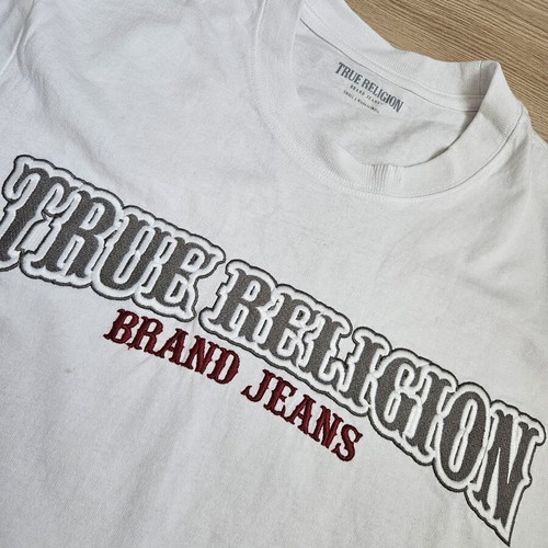 True Religion T-shirt new, size S, white, small hole
