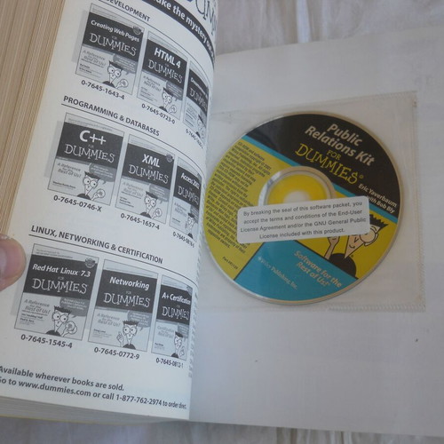 Public Relations Kit For Dummies book and CD like new