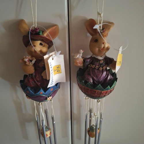 Aeolic type bunny wind chimes like new, Easter artisan