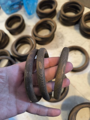 Wooden curtain rings new, pack of 150, 11cm