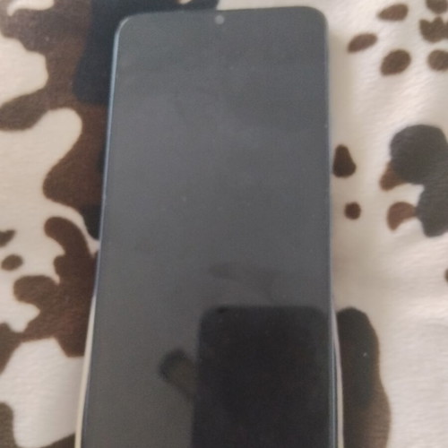 Xiaomi Redmi 13C smartphone used, functional, display replacement needed
