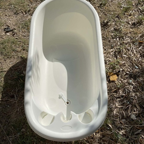 Baby bathtub