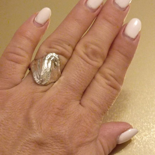 Silver hammered ring 925 new, size 58