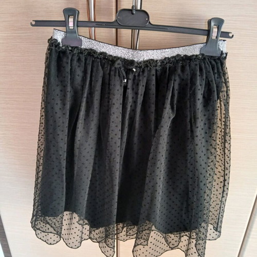 Tulle skirt black like new, size XS