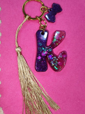 Handmade resin keychain with glitter multicolor, new
