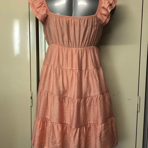 Mine dress like new, size S/M