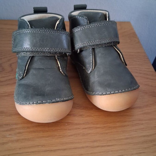 Kickers Sabio baby shoes size 22