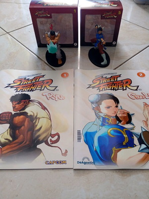 Deagostini Street Fighter figurine collection like new, pack of 2 issues