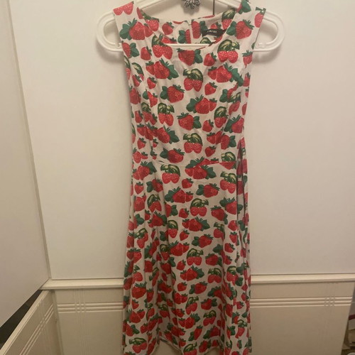 Women's dress with strawberries, below knee length, with belt