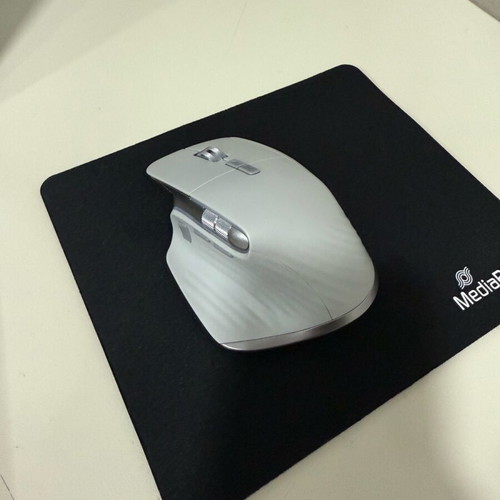 PC mouse ergonomic rgb like new