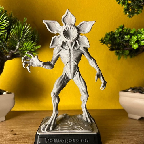 Demogorgon collectible figurine 15 cm new from Stranger Things