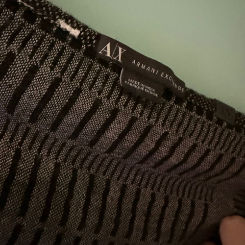 Armani Exchange unisex scarf used, grey with stripes
