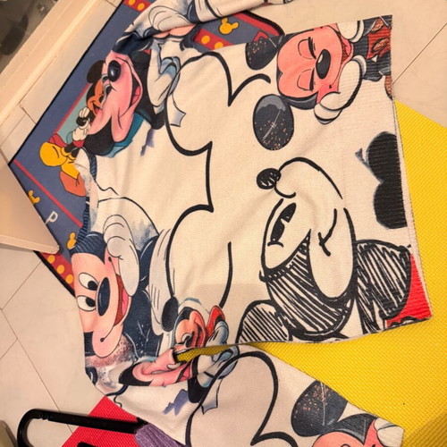 Mickey Mouse sweater used, colorful, size L