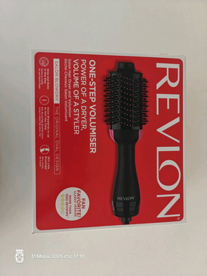 Revlon One Step Volumiser electronic hairbrush like new with air