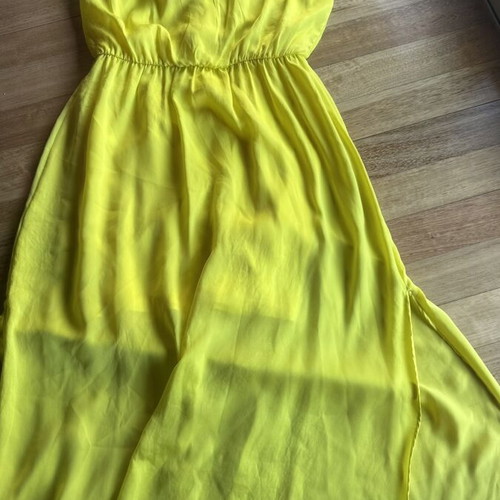 Stradivarius long yellow dress with lining medium like new