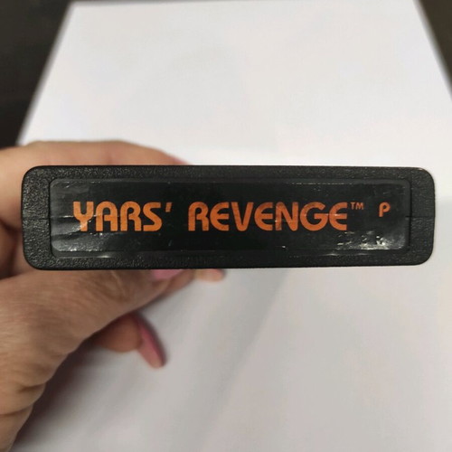 Atari Yars' Revenge video game like new
