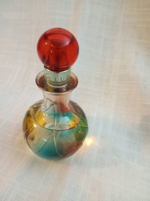 Jenifer Lopez Luxe Eau de Parfum 50ml like new, authentic