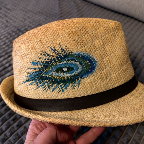 Handmade hat like new, beige with turquoise painting, size S