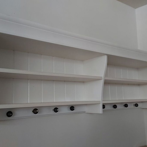 Wall Shelf like new for professional or home use