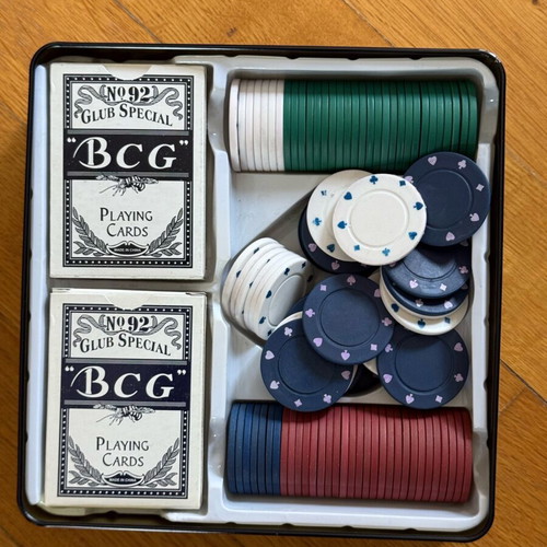 Poker chips like new