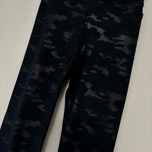 BodyTalk leggings like new, small, black and blue