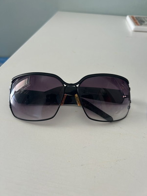 Lak sunglasses like new, black