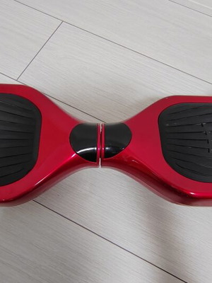 Hoverboard 6.5" red with LED and Bluetooth speaker like new