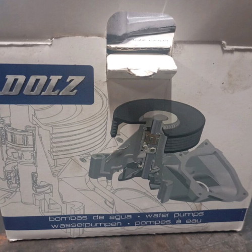 Water pump new for Corolla ke30 without heater