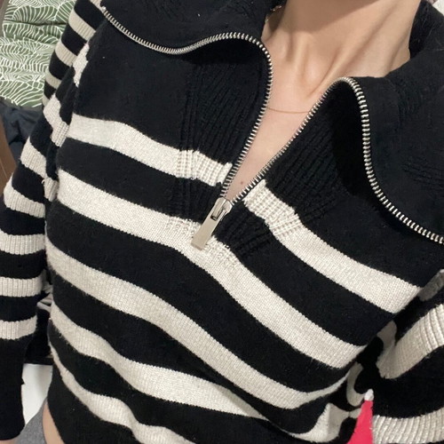 Zara knitted blouse used, size M, black and white