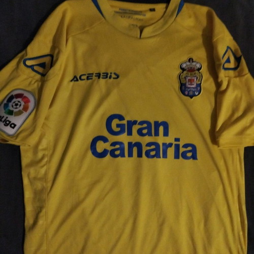 Las Palmas football jersey used, size large