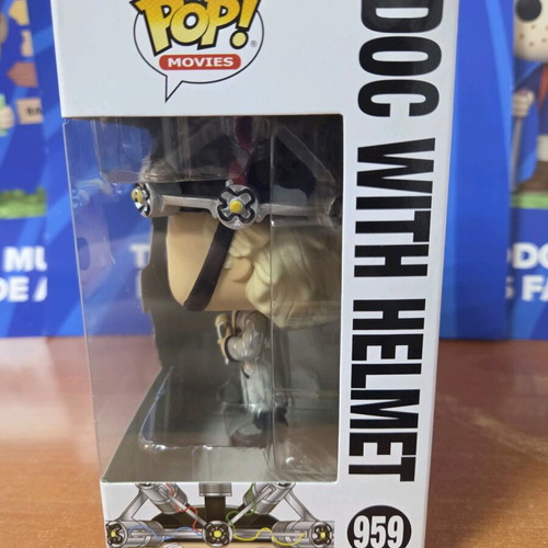 Funko Pop Movies 959 Back to the Future Doc with Helmet new figure