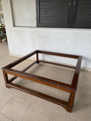 Large Square Wooden Coffee Table used, 2 levels, 1.22 x 1.22 m