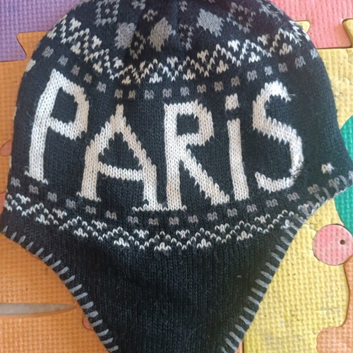 Paris hat used, size M, black