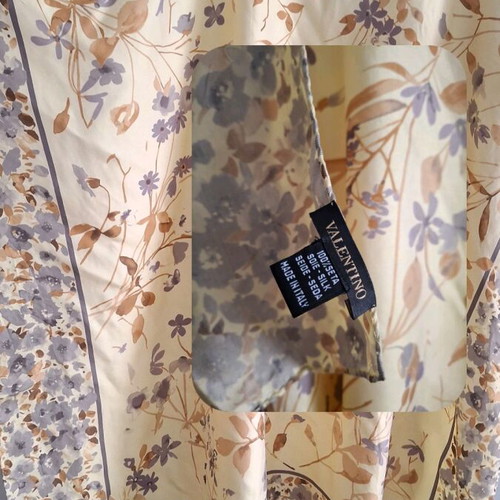 Vintage Valentino silk floral shawl like new, beige