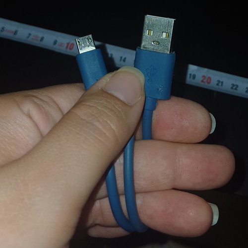 USB-A to Micro USB charging and data transfer cable, blue, approx. 20 cm