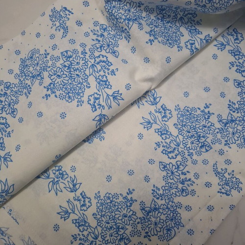 Single cotton bed sheet with blue floral design like new