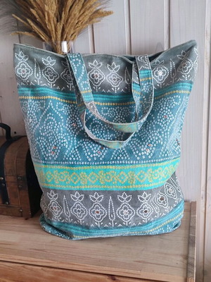 Oysho fabric tote bag like new, multicolored