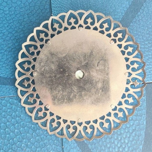 Round Virgin Mary icon used, diameter 9.5 cm