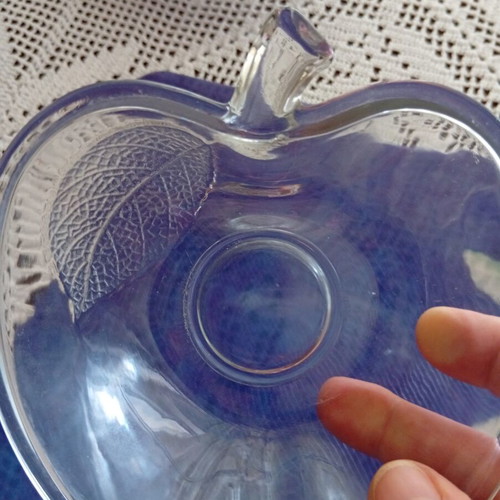 Thick glass apple-shaped bowl