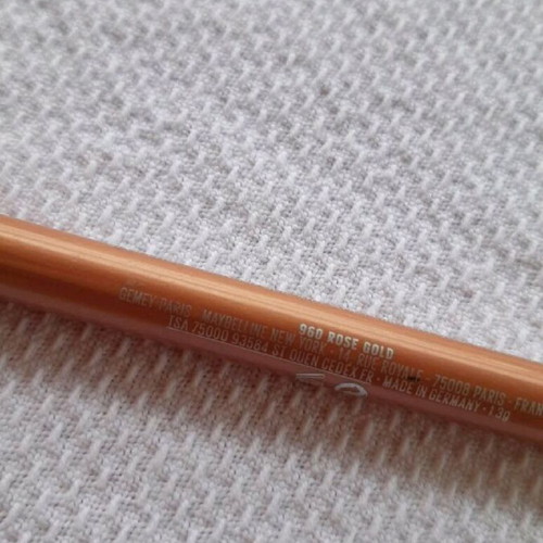 Maybelline Tattoo Liner used, eye pencil rose gold 960 shade