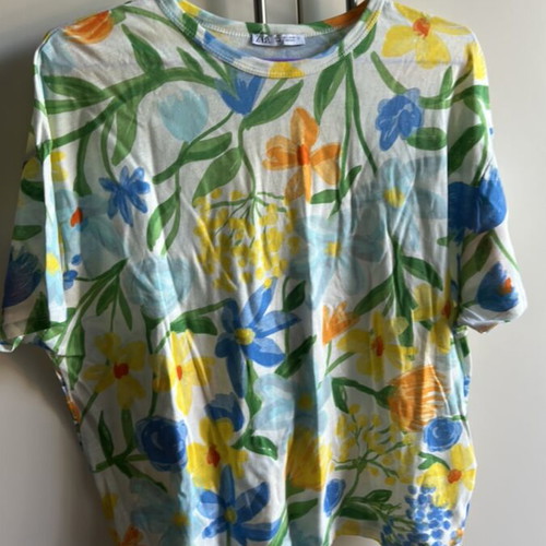 Zara L t-shirt new, multicolor floral, 100% cotton
