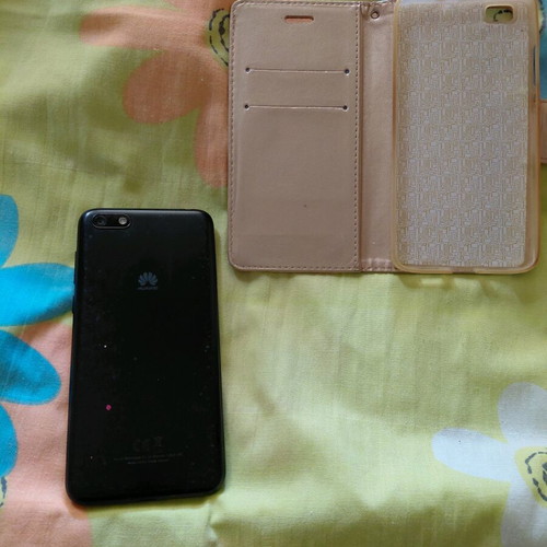 Huawei Y5 2018 used, 16GB, 2GB RAM, Android 8.1.0, black