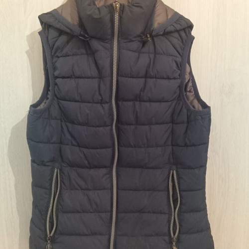 Genib sleeveless jacket medium used with hood and pockets gray blue