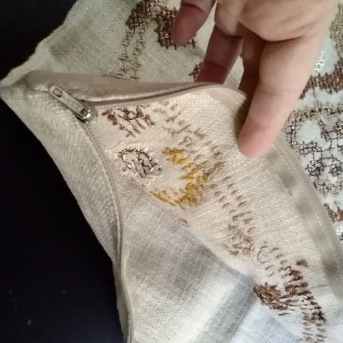 Embroidered pillow new in linen straw 43×43 cm