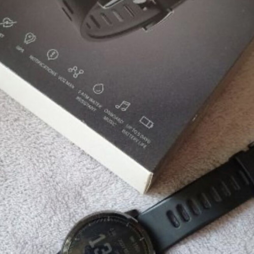 Amazfit Stratos smartwatch used, full set, long battery life