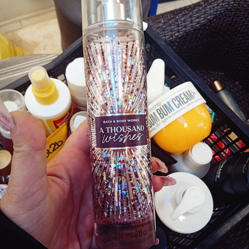 Bath and Body Works A Thousand Wishes Eau de Parfum like new 236 ml