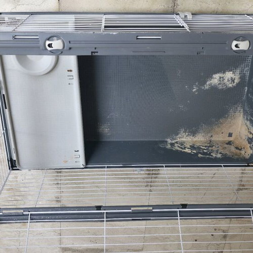 Ferplast Rabbit and Rodent Cage XL used, metal mesh
