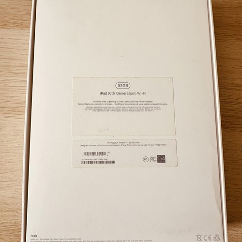 Apple iPad 9.7" Wifi Silver 32GB 6th Generation new