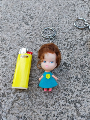 Vintage keychain like new, beige and brown