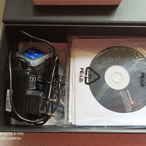 Old mobile phones used for collectors or spare parts